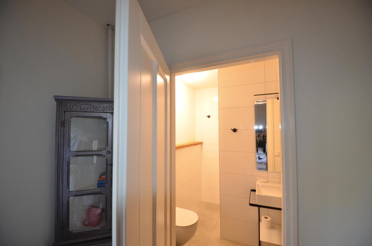 Tweepersoonskamer met 1 of 2 Bedden en Eigen Badkamer